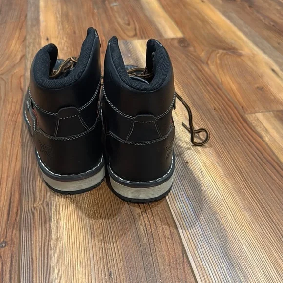 Boys Black Leather Boots - Picture 4 of 6